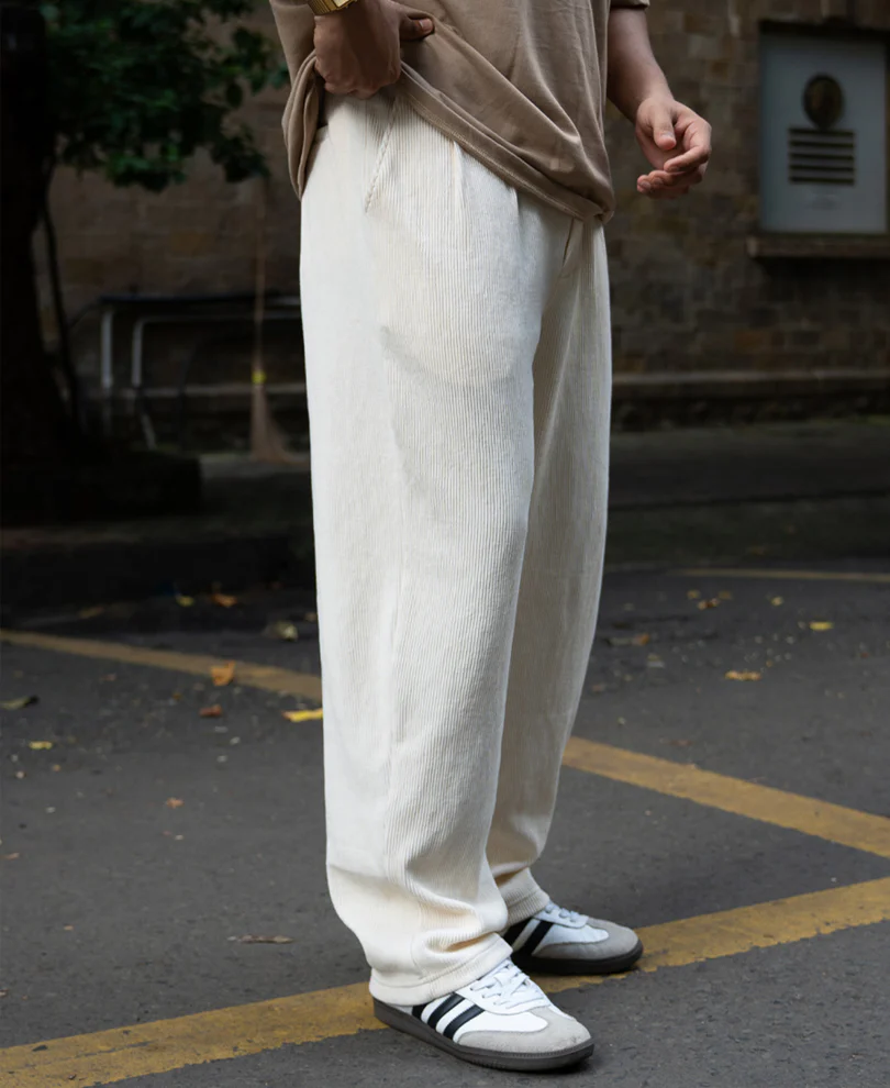 Cream Knit Pleated Trousers - Image 3