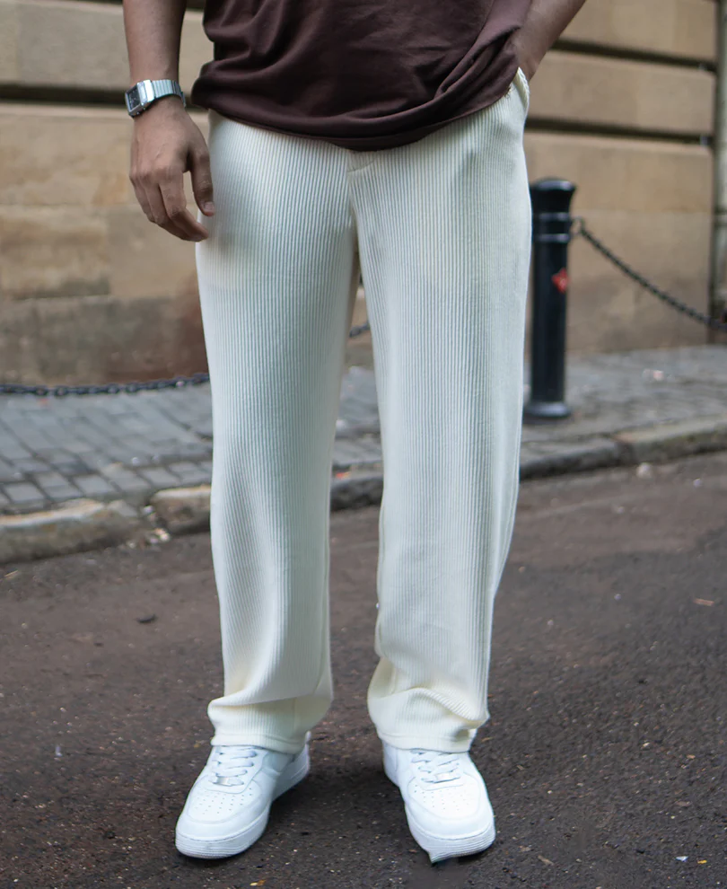 Cream Regular Fit Knitted Pant - Image 5
